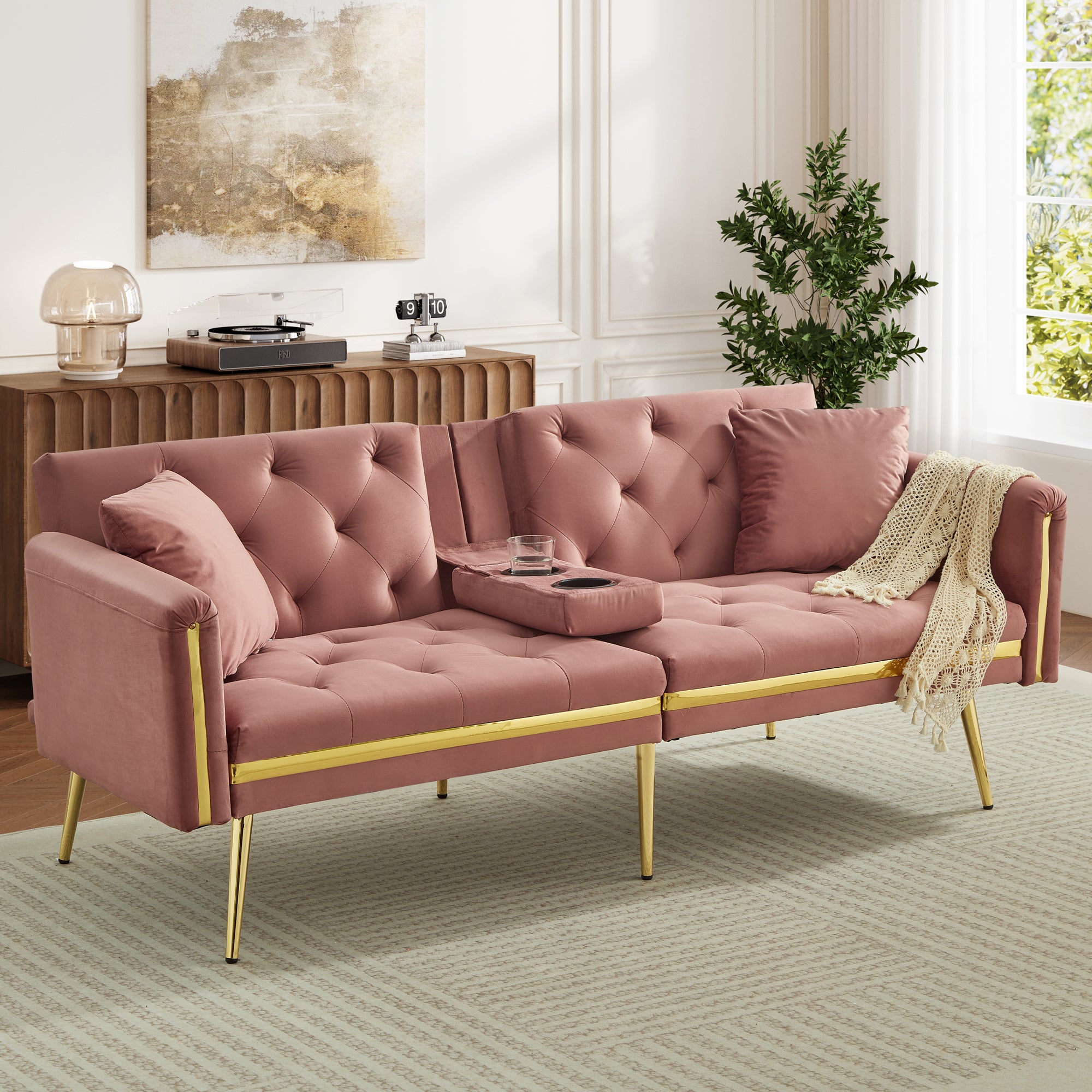 Sofas & Chairs
